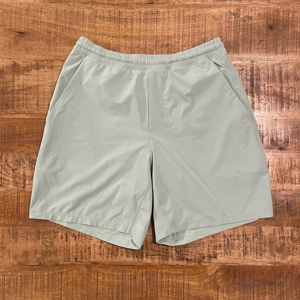 Lululemon Pace Breaker Shorts 7”